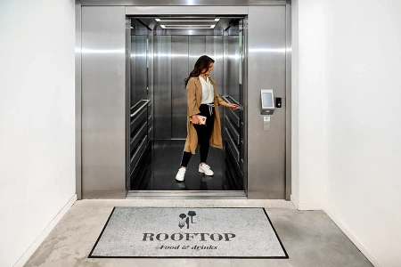 Wycieraczka tekstylna z logo Star  60 x 85 cm